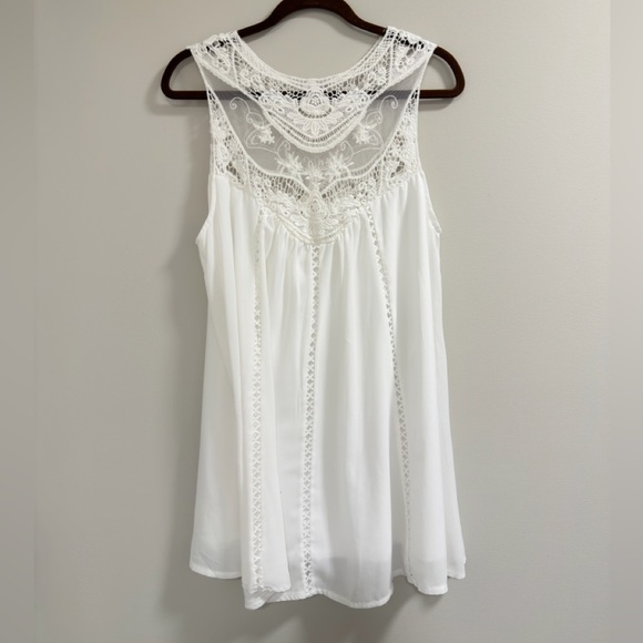 no tag Dresses & Skirts - Elegant White Lace Women's Dress